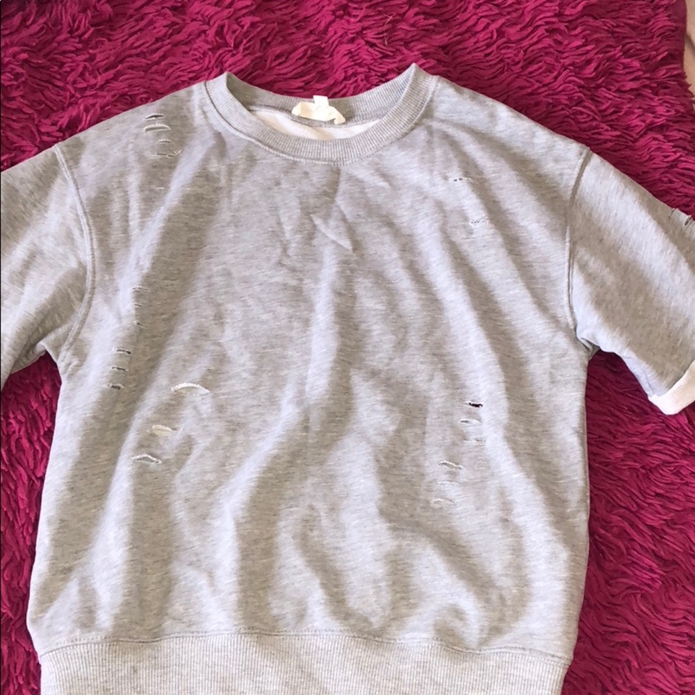 Short sleeve sweatshirt